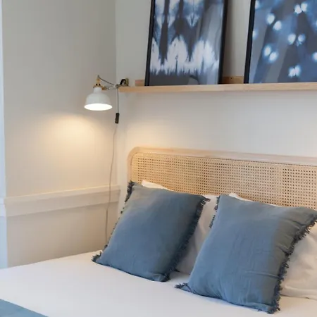 Flh Praca Rossio Cosy Nest * Лиссабон