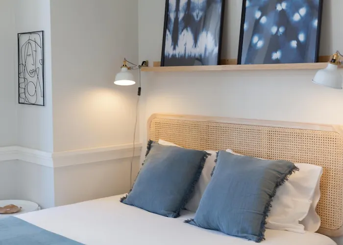 Flh Praca Rossio Cosy Nest * Lizbona